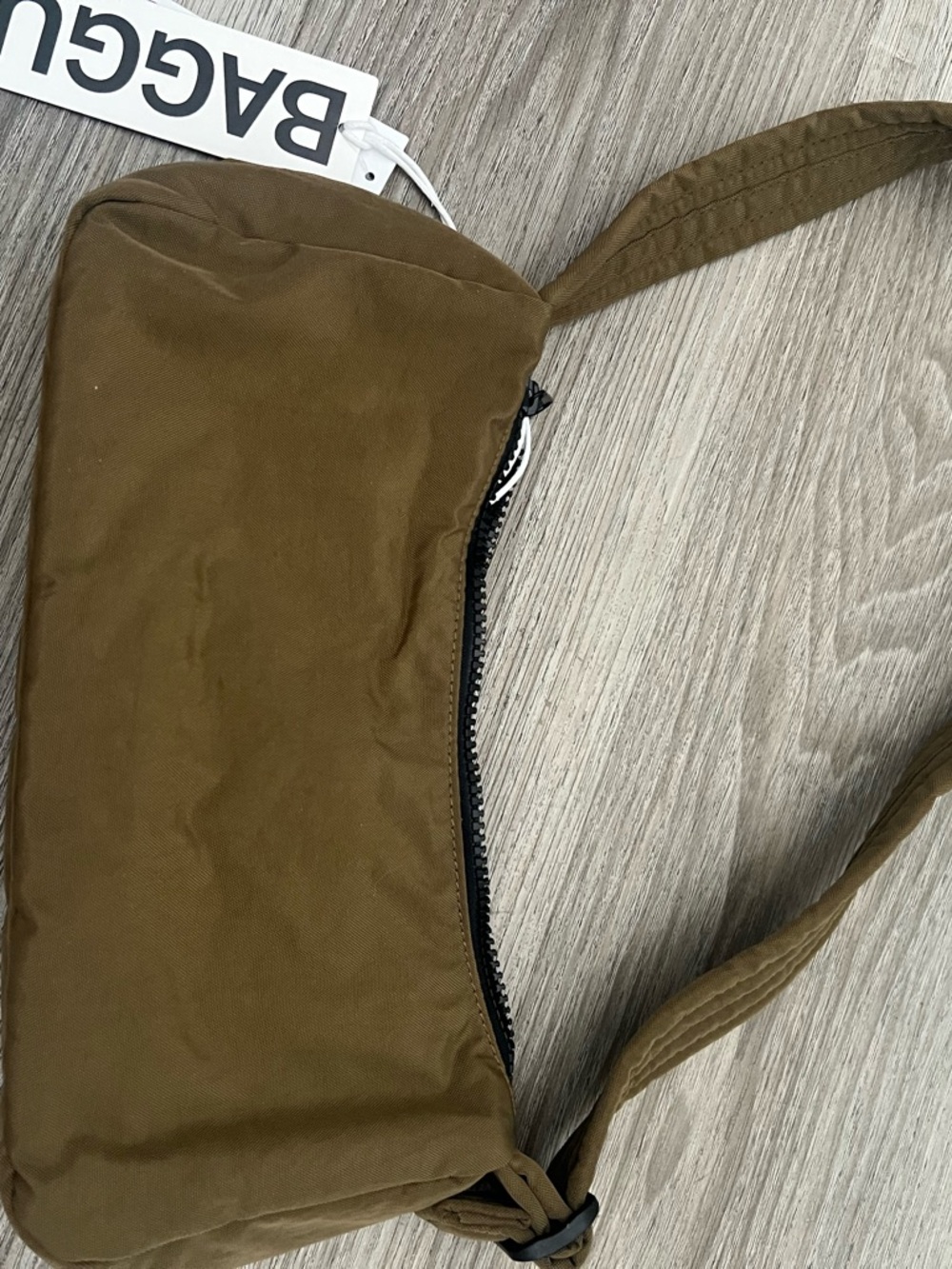 BAGGU Olive Green Brown Shoulder Bag with Front Pockets - Picture 2 of 4